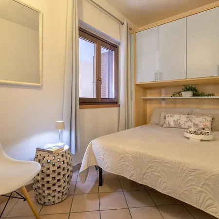 Daire La Corte Del Gallo By Interhome *