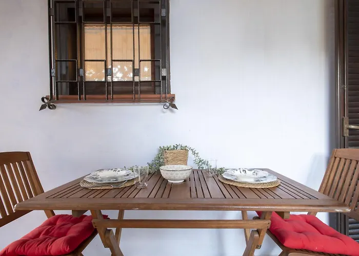 شقة La Corte Del Gallo By Interhome *